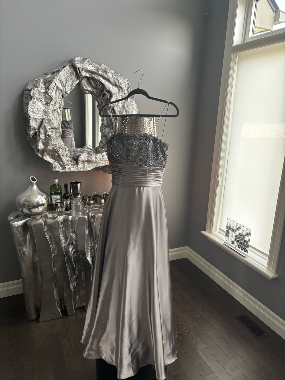 Cachet Silver Beaded Strapless Midi Dress size 10 best dressed wedding guest
